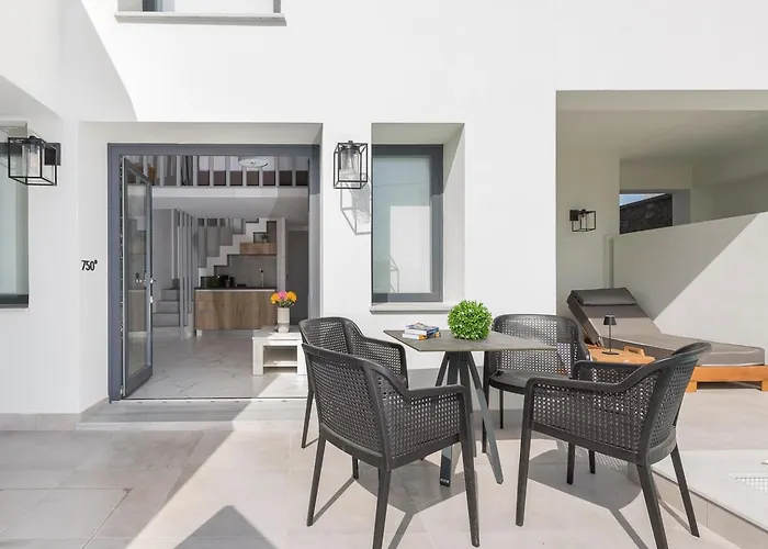 Karat Suites